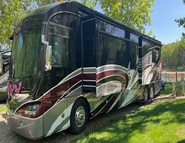 4 total slide-outs create room for the entire family, or group of friends, to enjoy comfort during your travels in the diesel pusher rv for sale by owner at fair market value