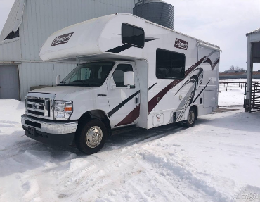 Travel with space and comfort without breaking the bank on a diesel pusher with this for sale by owner fair market value Thor motor coach
