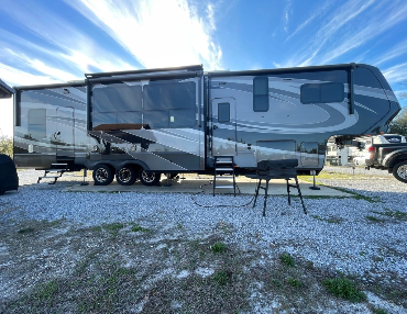 Fair market value for this 5th Wheel RV that is fully loaded